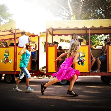 홀리데이파크 바디아차 빌리지 캠핑 4*