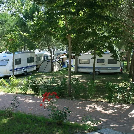 Badiaccia Village פארק נופש 4*