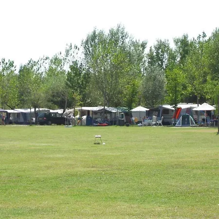 פארק נופש Badiaccia Village קאסטיגליונה דל לאגו